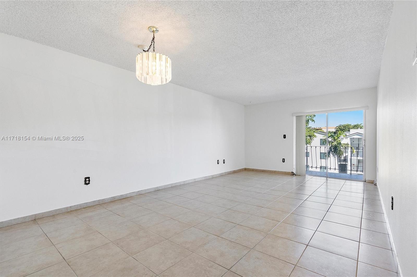 1950 W 54th St #222, Hialeah, Florida image 3