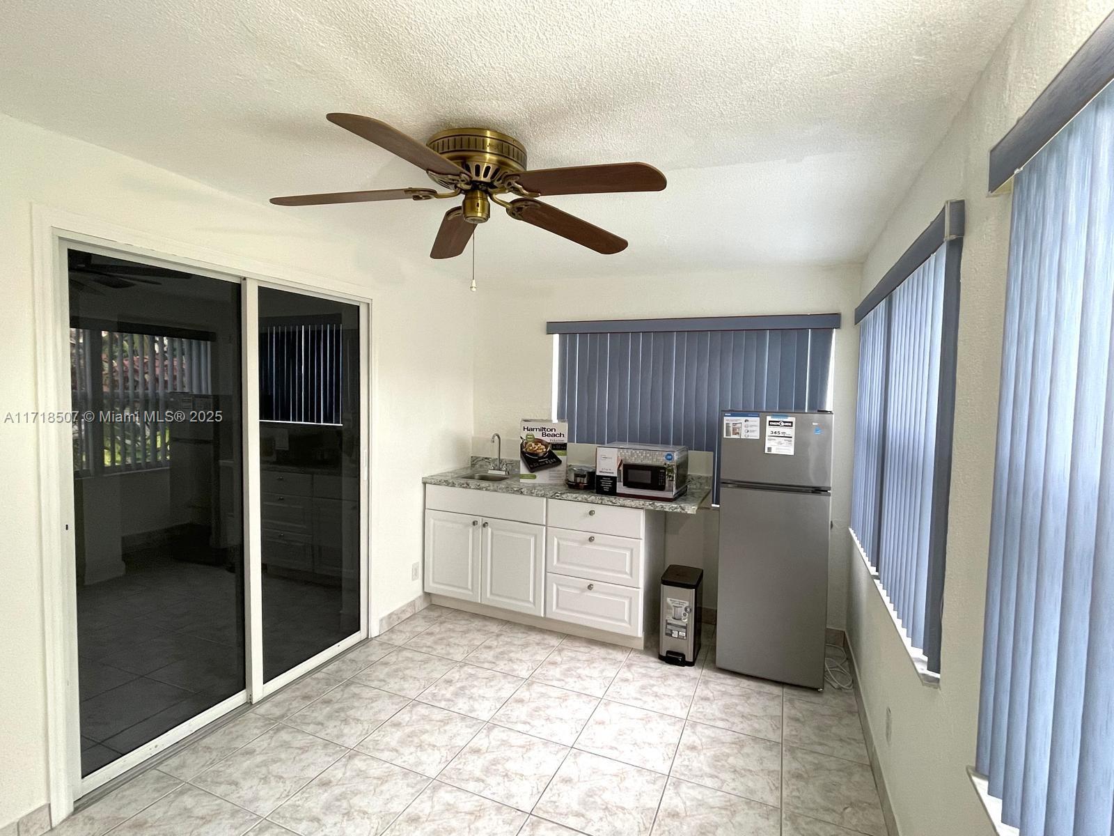 2614 NW 51st Pl, Tamarac, Florida image 25