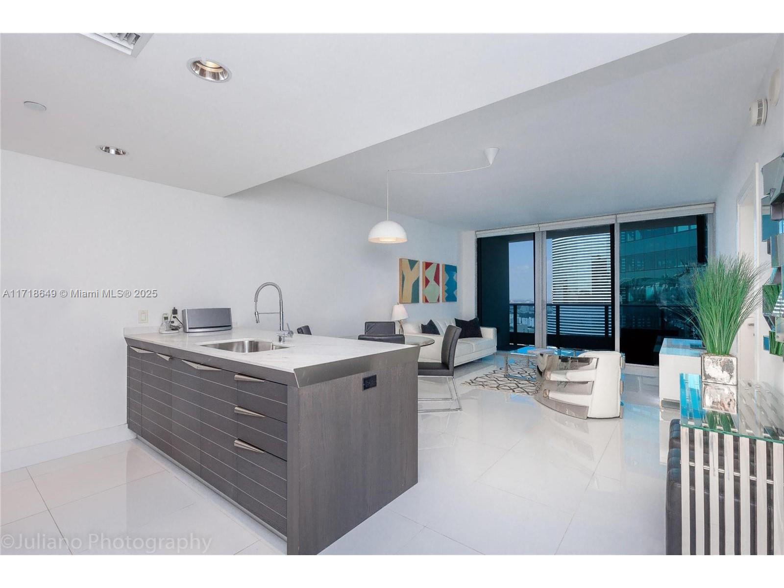 200 Biscayne Boulevard Way #4311, Miami, Florida image 4