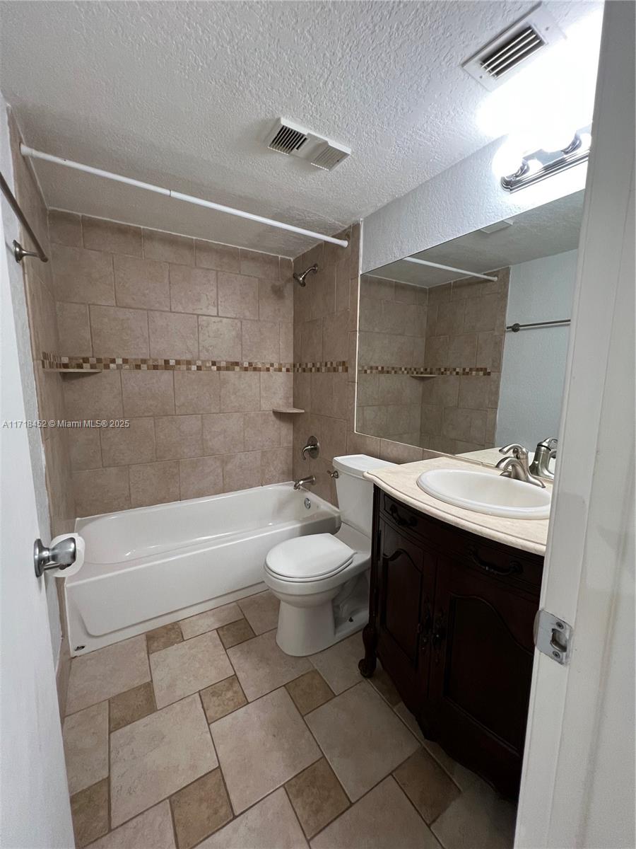 9920 Nob Hill Court #9920, Sunrise, Florida image 11