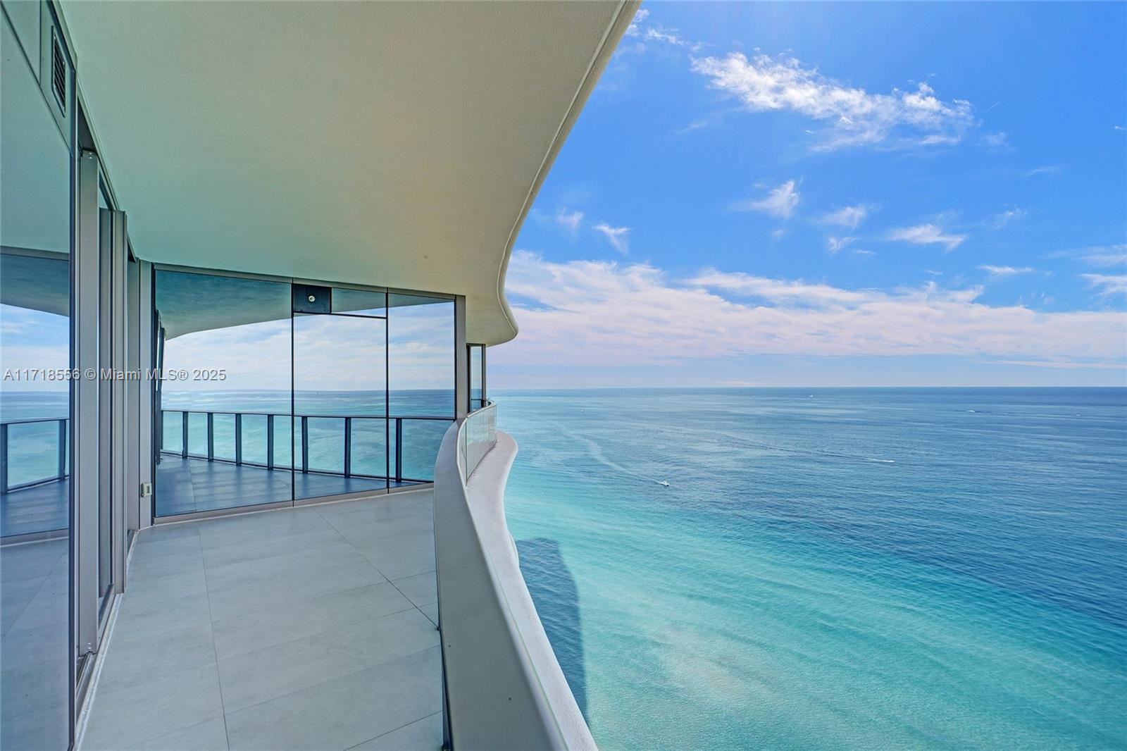 15701 Collins Ave #2903, Sunny Isles Beach, Florida image 2