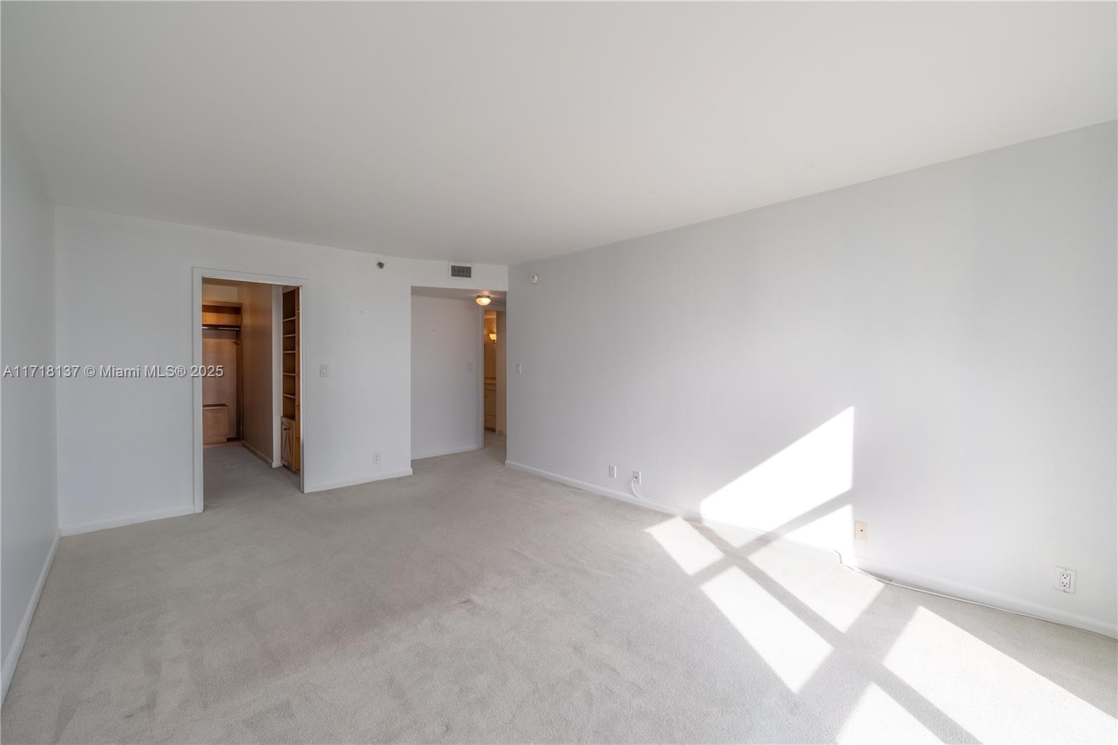 Listing Photo 33