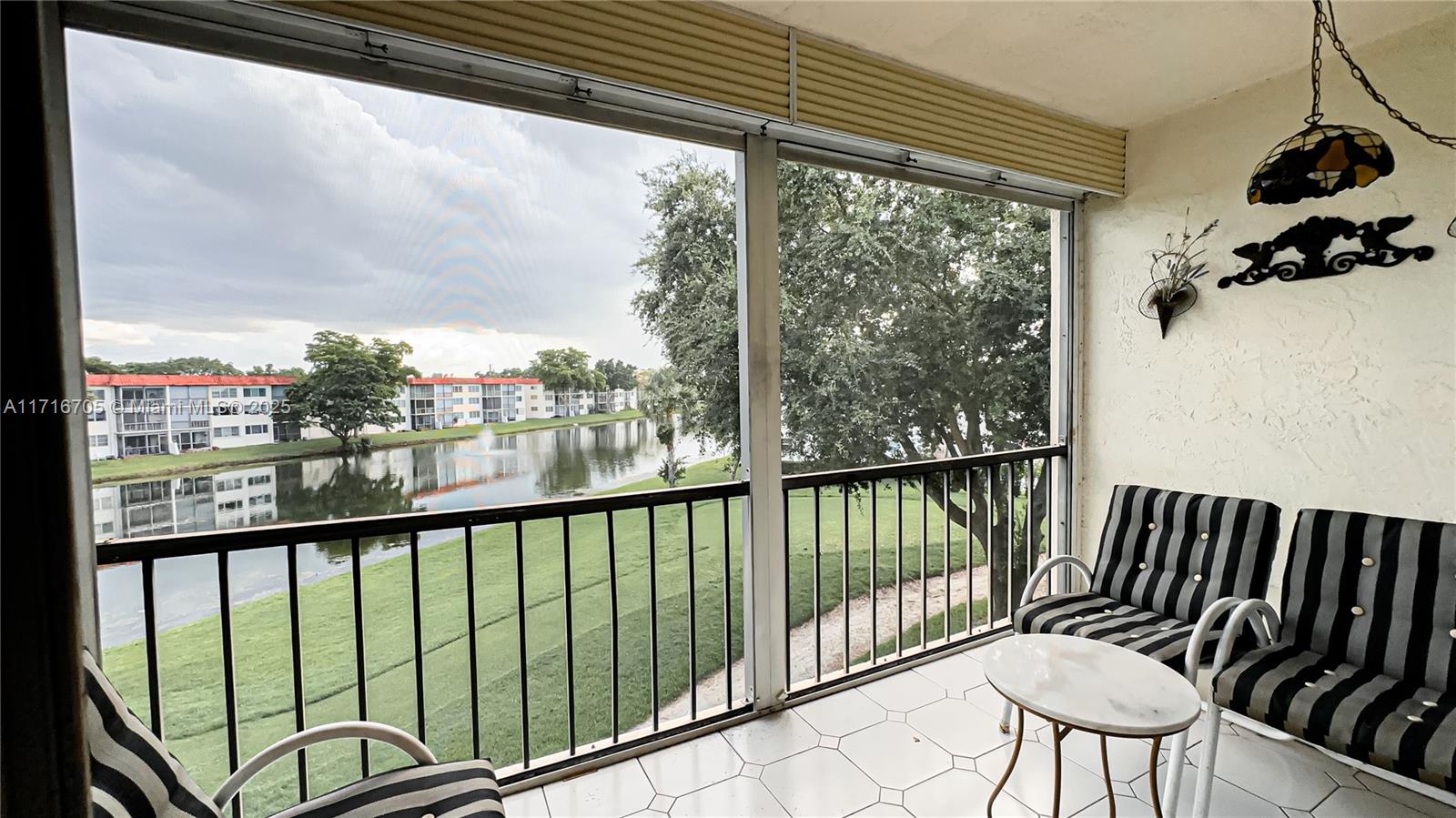 311 S Hollybrook Dr #308, Pembroke Pines, Florida image 15