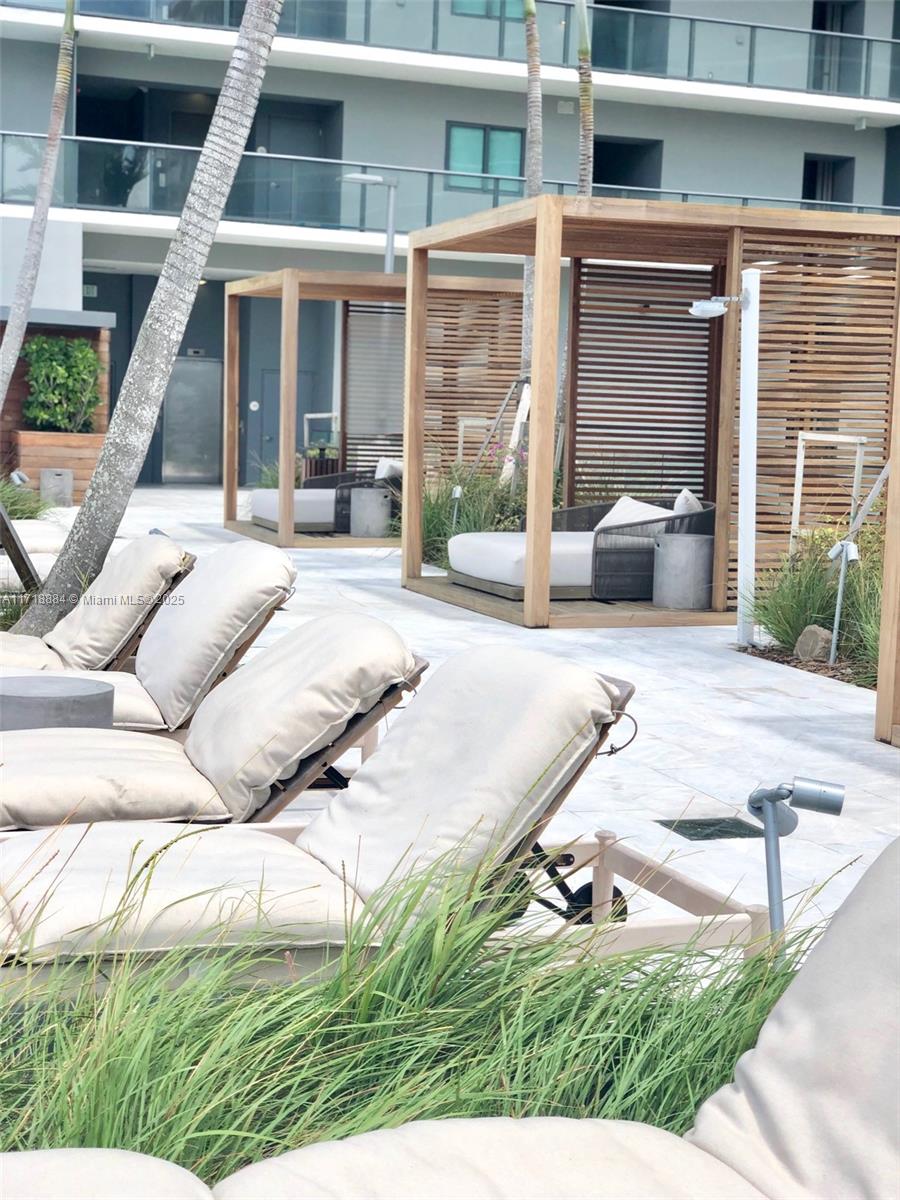 3131 NE 7th Ave #2301, Miami FL 33137