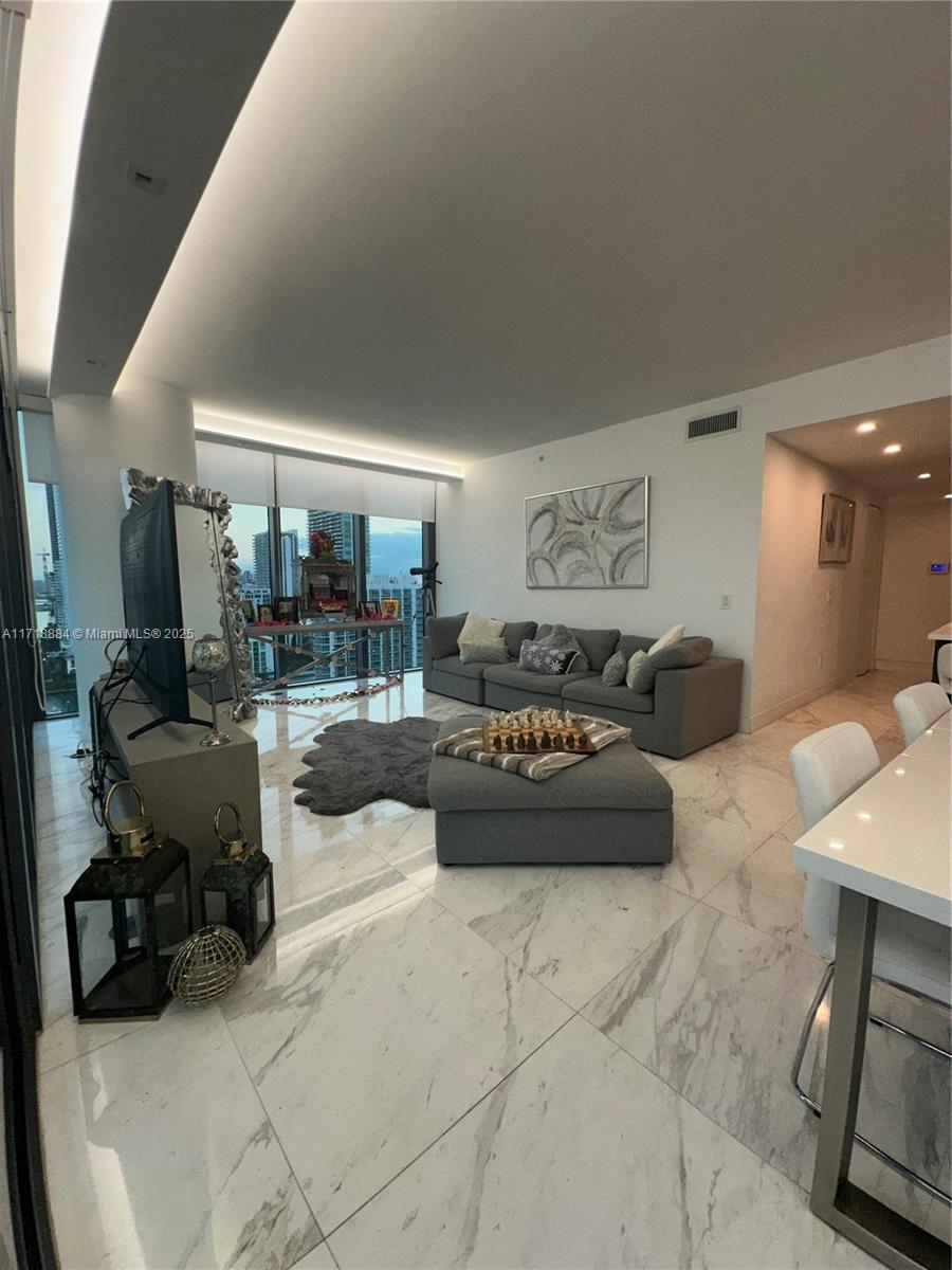 3131 NE 7th Ave #2301, Miami FL 33137