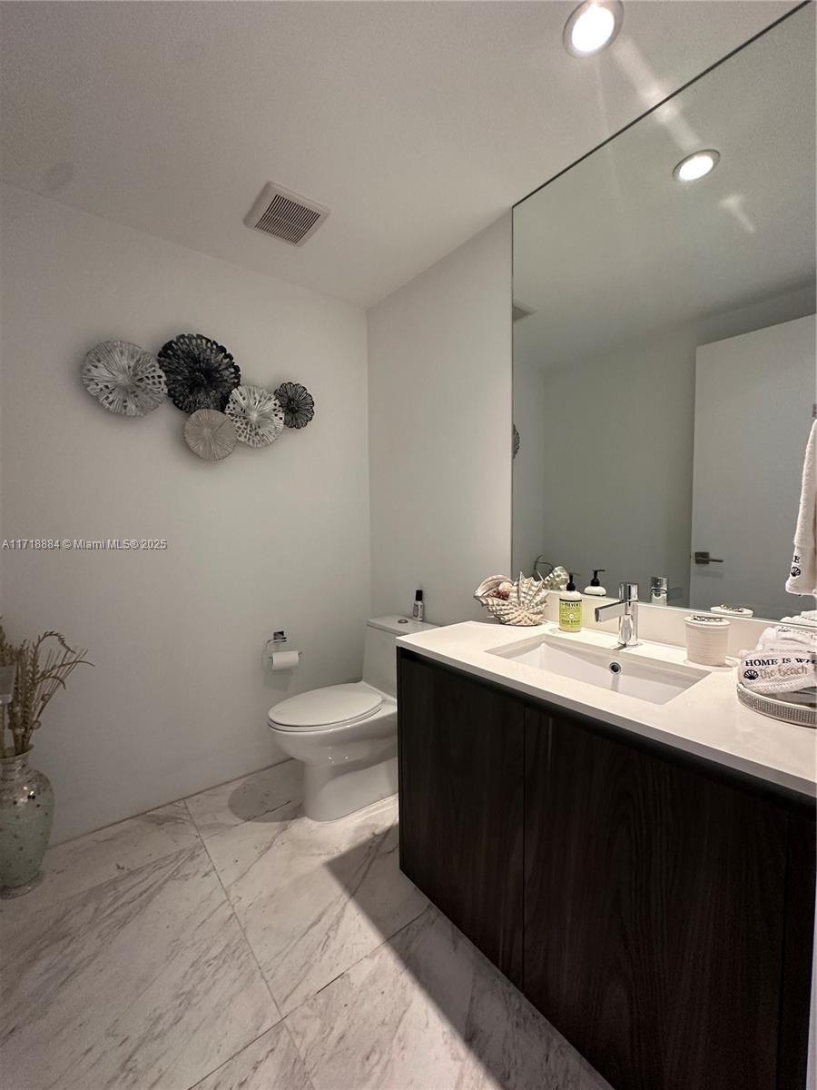3131 NE 7th Ave #2301, Miami FL 33137