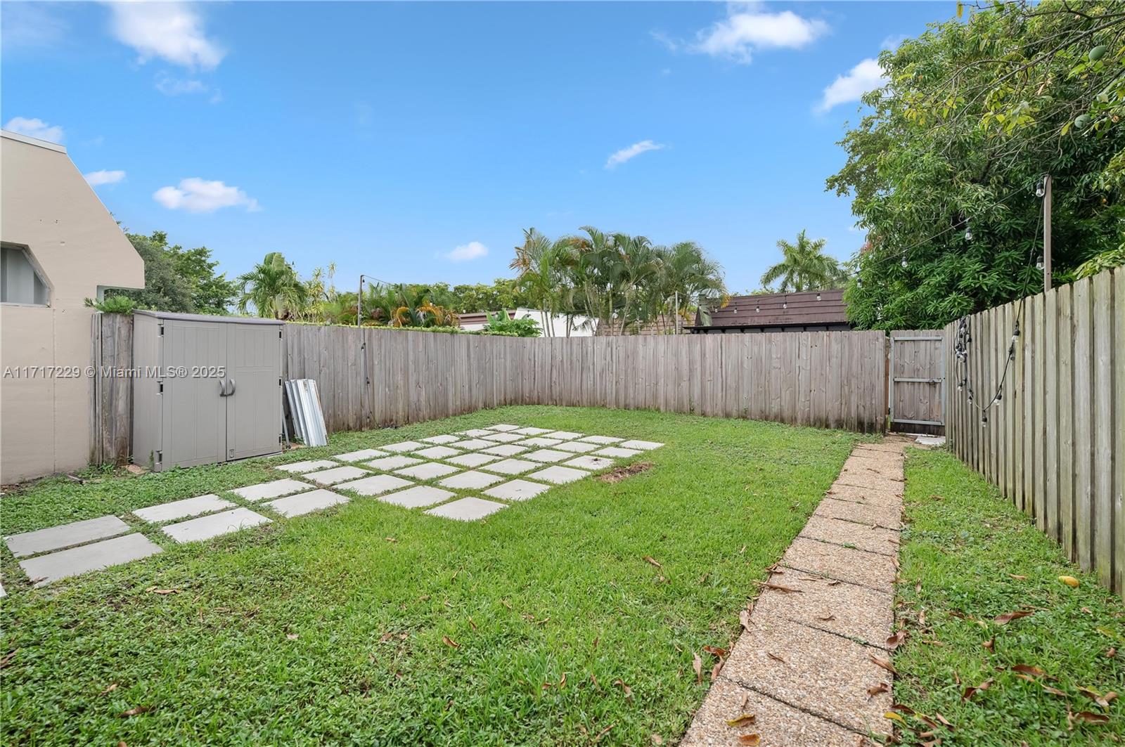 7403 Twin Sabal Dr #7403, Miami Lakes, Florida image 18