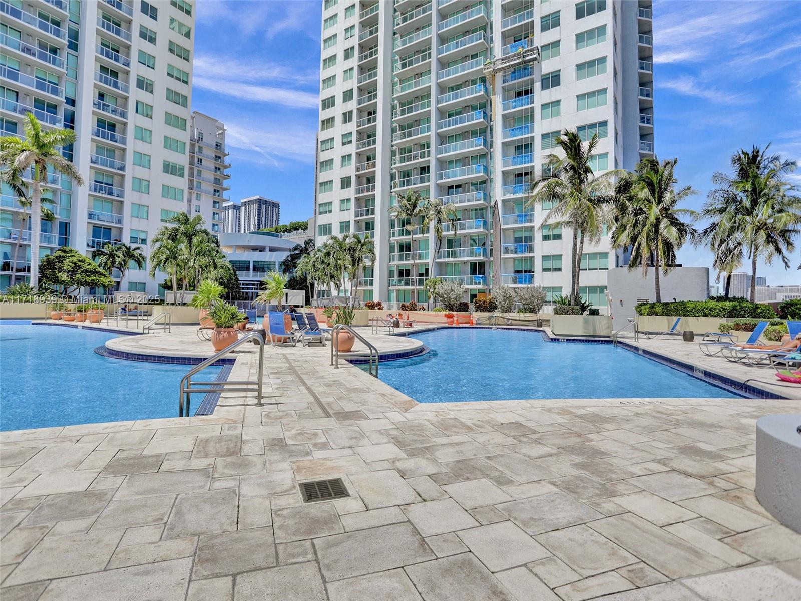 244 Biscayne Blvd #406, Miami FL 33132