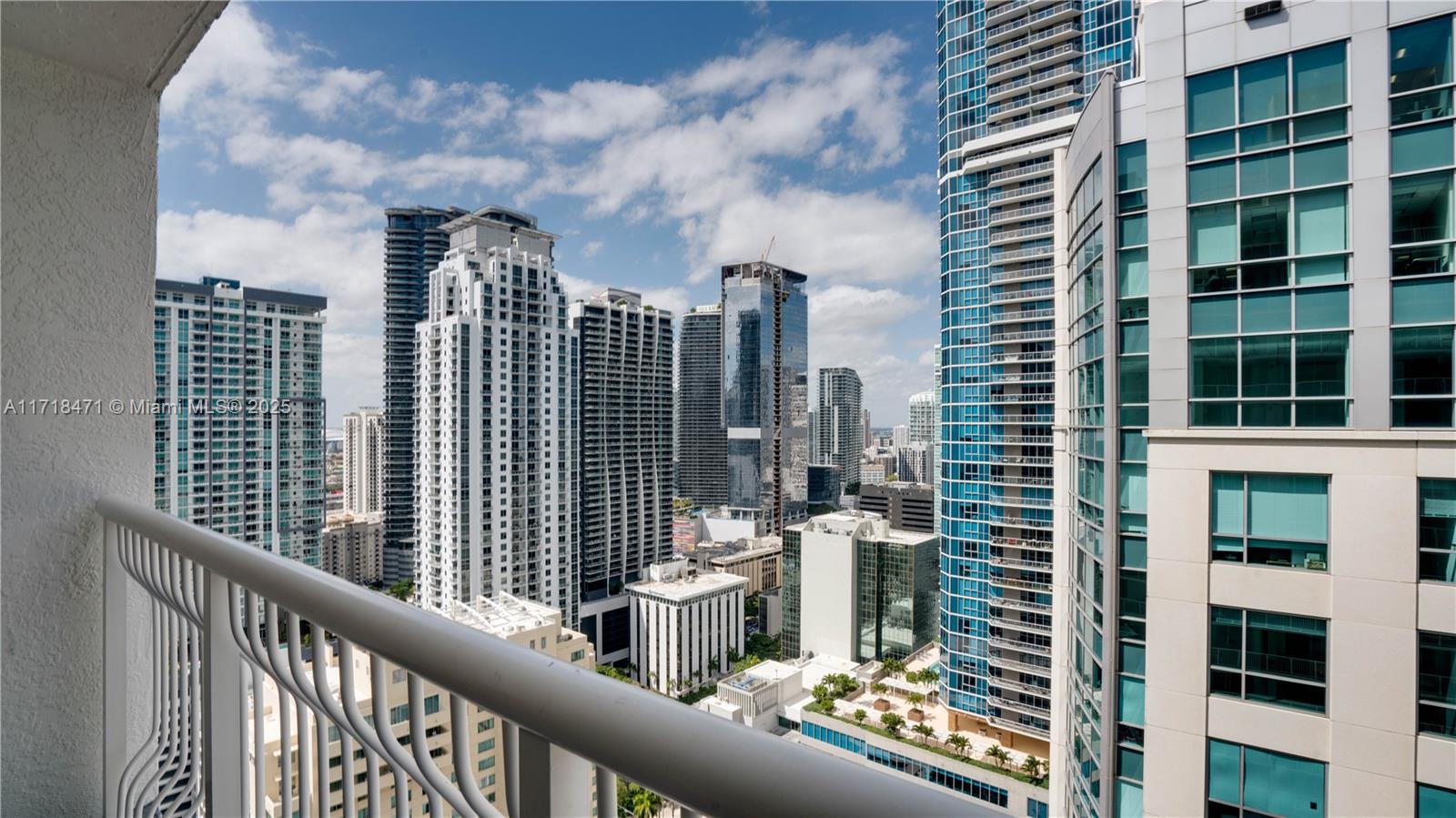 1200 Brickell Bay Dr #3916, Miami, Florida image 15