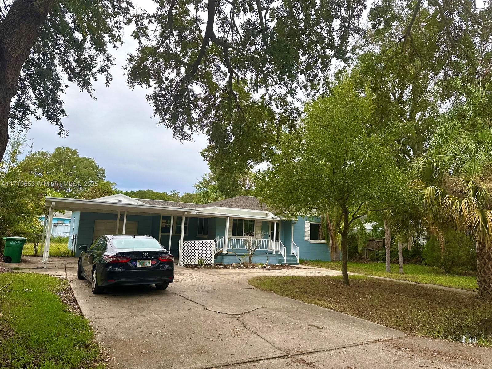 6215 S Jones, Tampa, Florida image 2