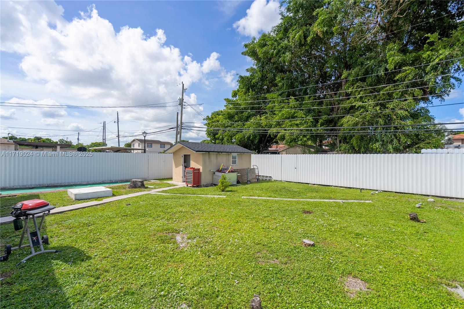 79 W 37th St, Hialeah, Florida image 33