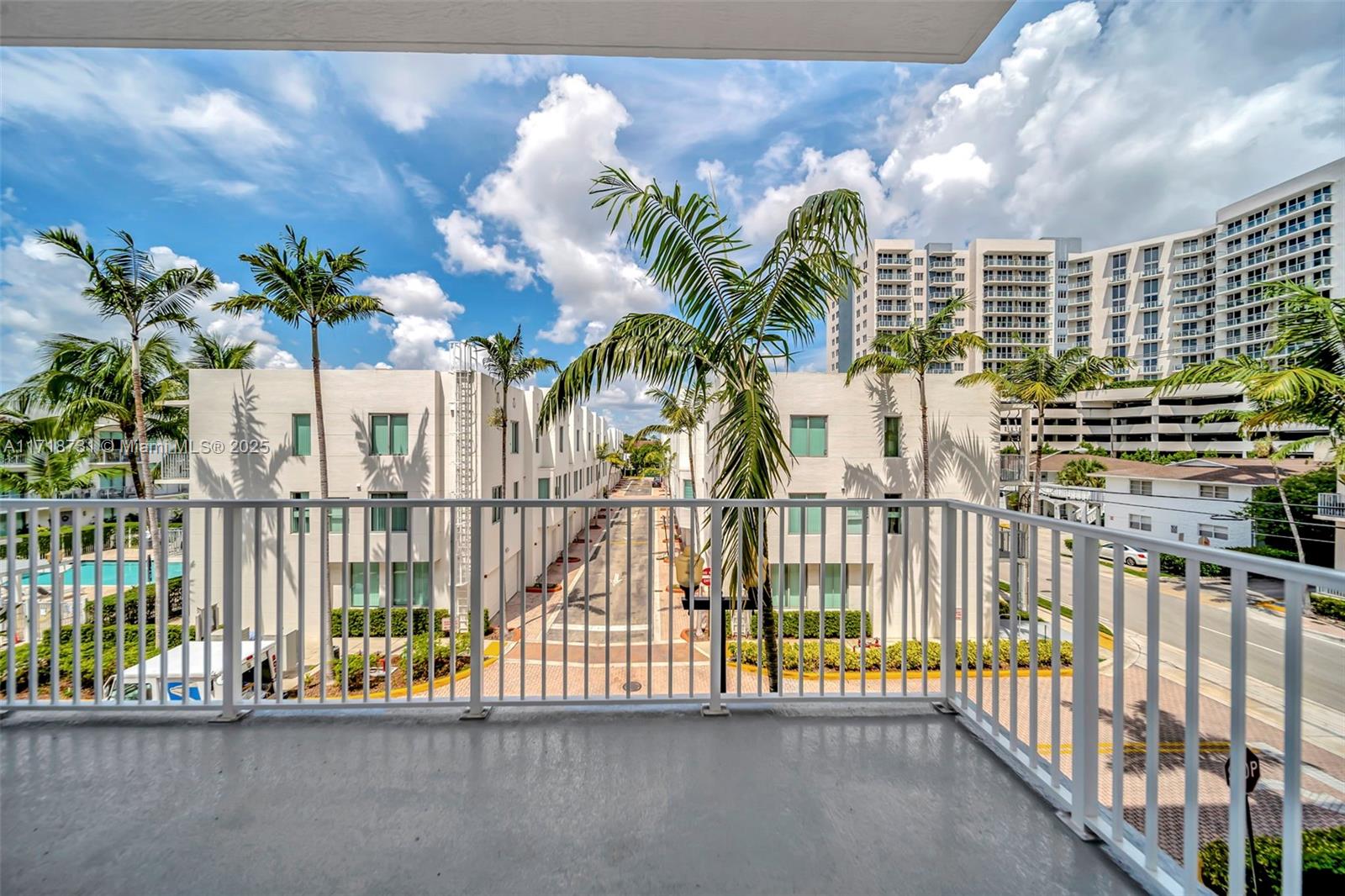 2100 Van Buren St #320, Hollywood, Florida image 17