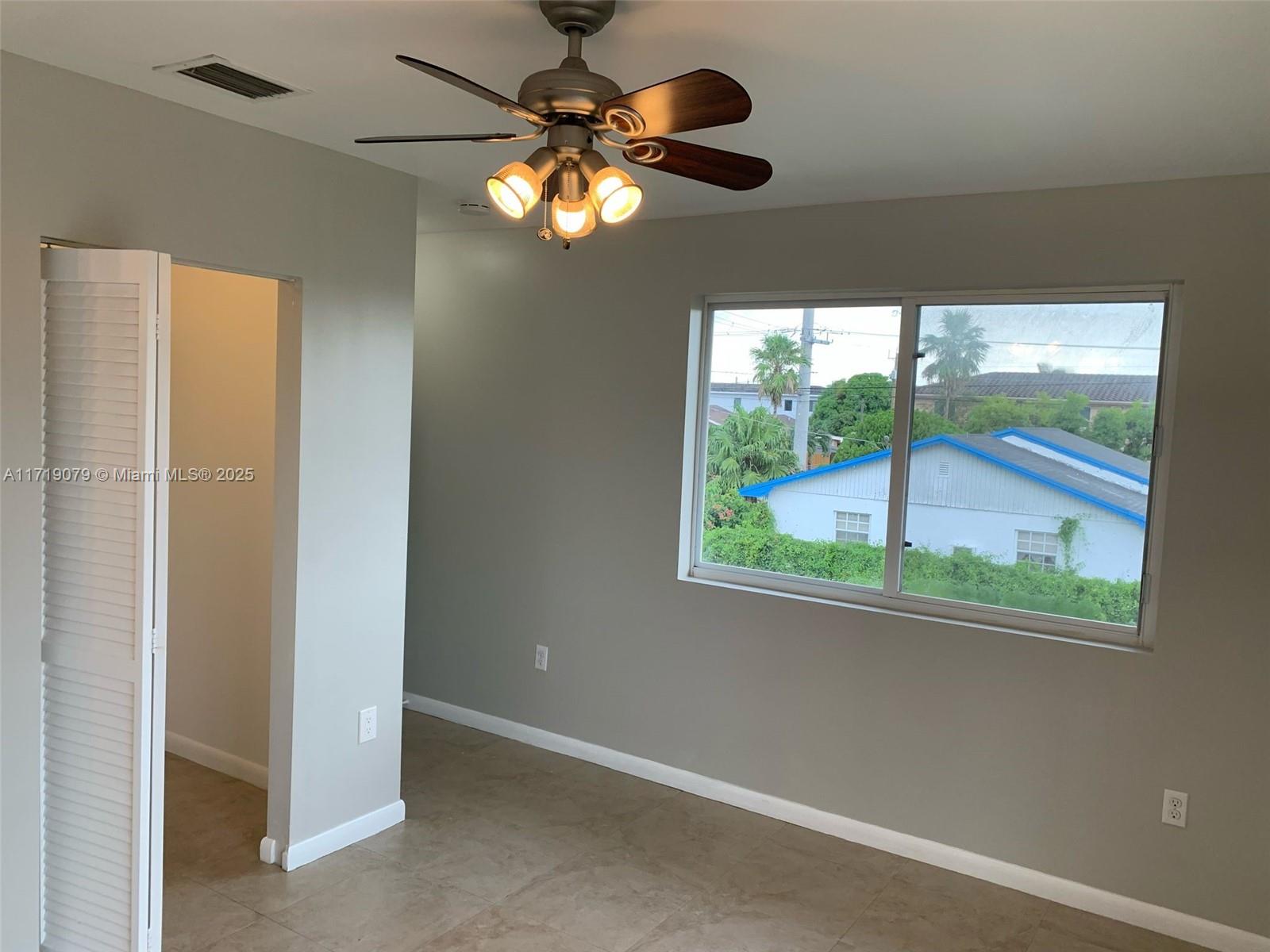 2250 W 5th Way, Hialeah, Florida image 19