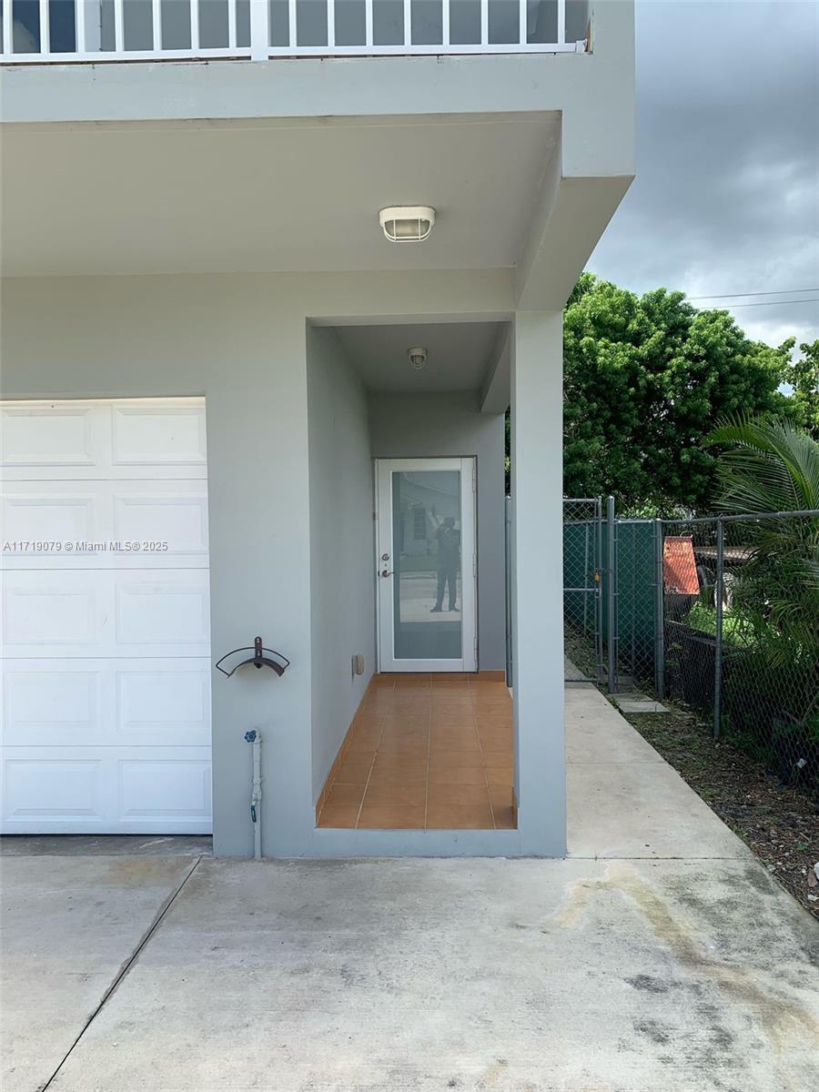 2250 W 5th Way, Hialeah, Florida image 3