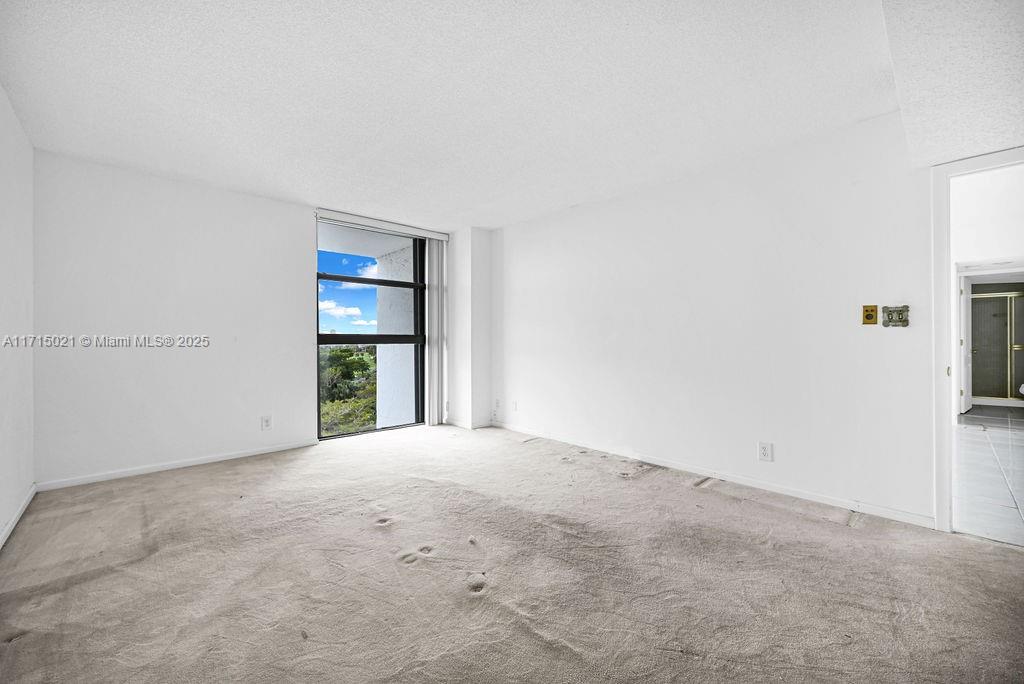 20355 NE 34th Ct #725, Aventura, Florida image 18