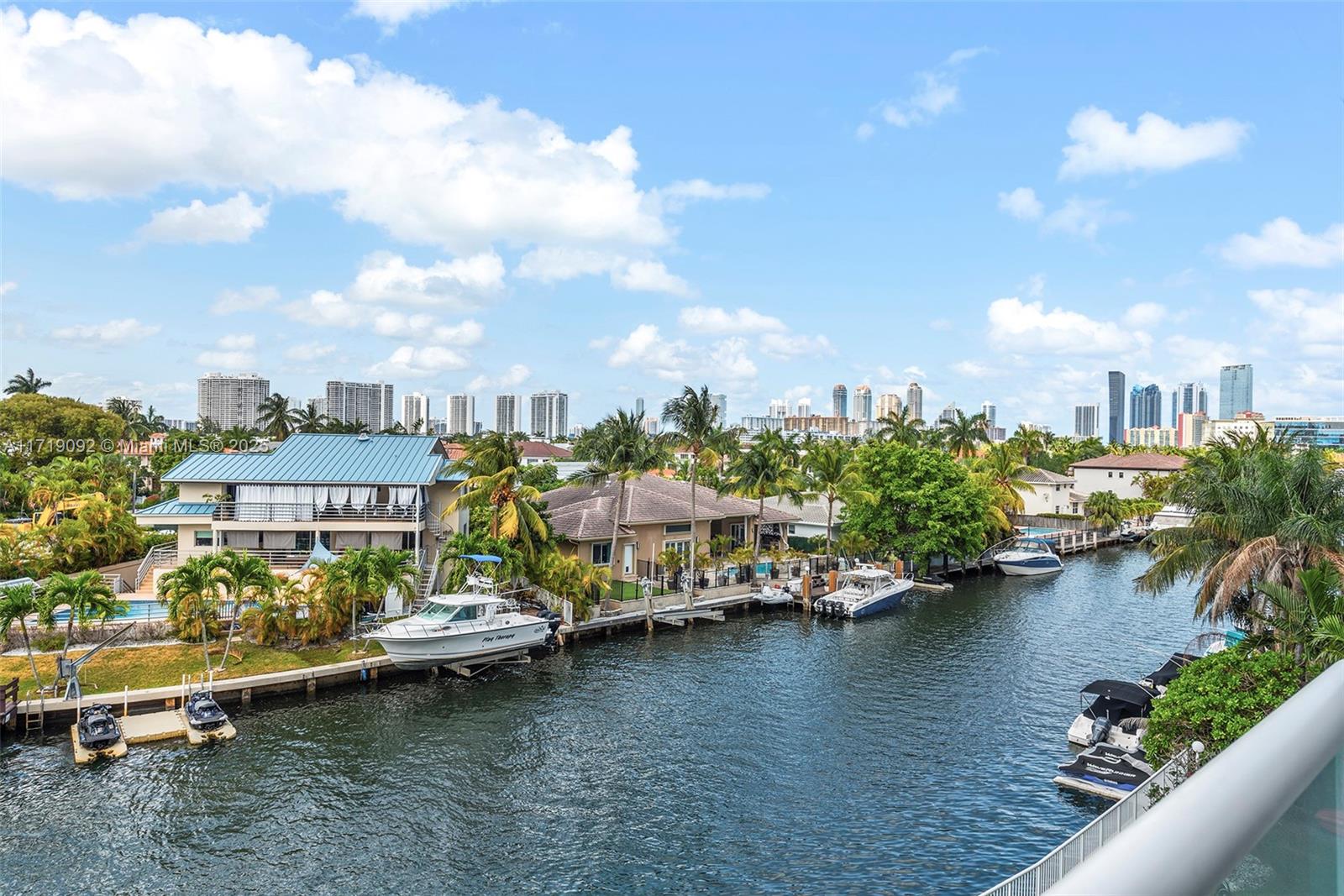 2841 NE 163rd St #409, North Miami Beach, Florida image 11