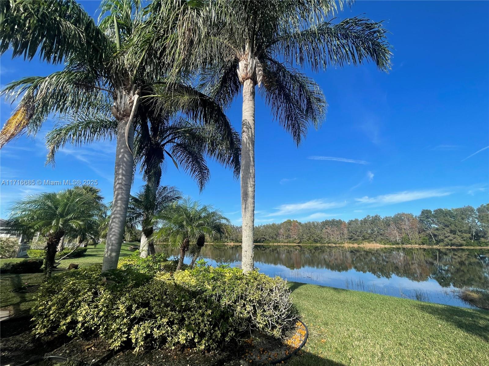 9082 SE Retreat Dr, Hobe Sound, Florida image 23