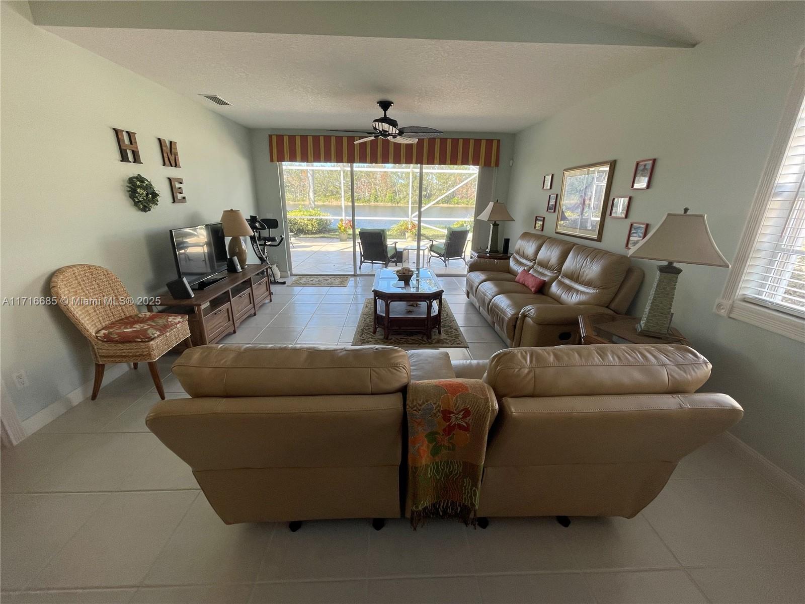 9082 SE Retreat Dr, Hobe Sound, Florida image 9