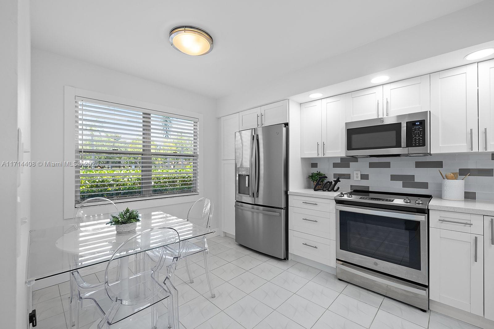 1501 SW 134th Way #109D, Pembroke Pines, Florida image 2