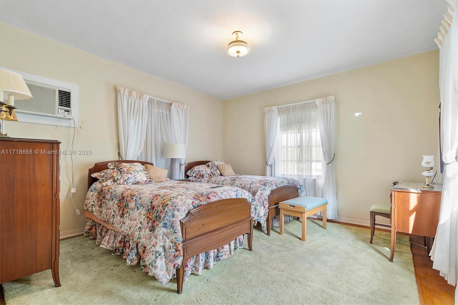 Listing Photo 37