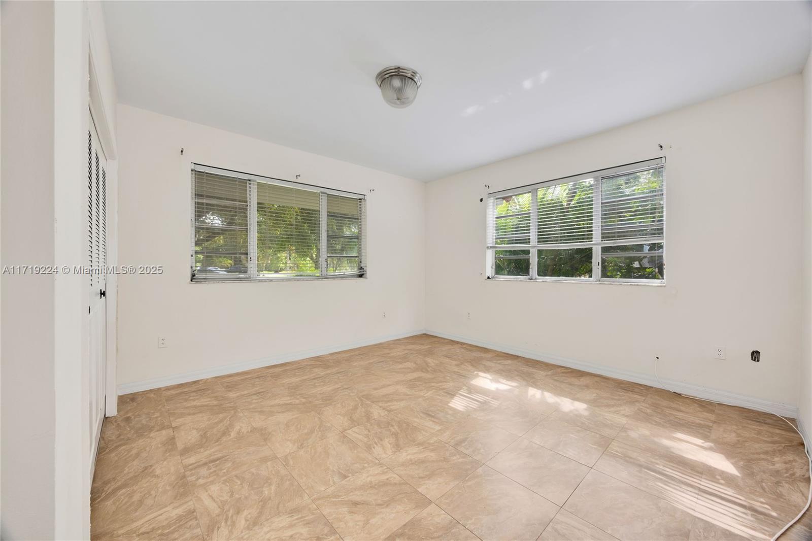 2700 Granada Blvd, Coral Gables, Florida image 31