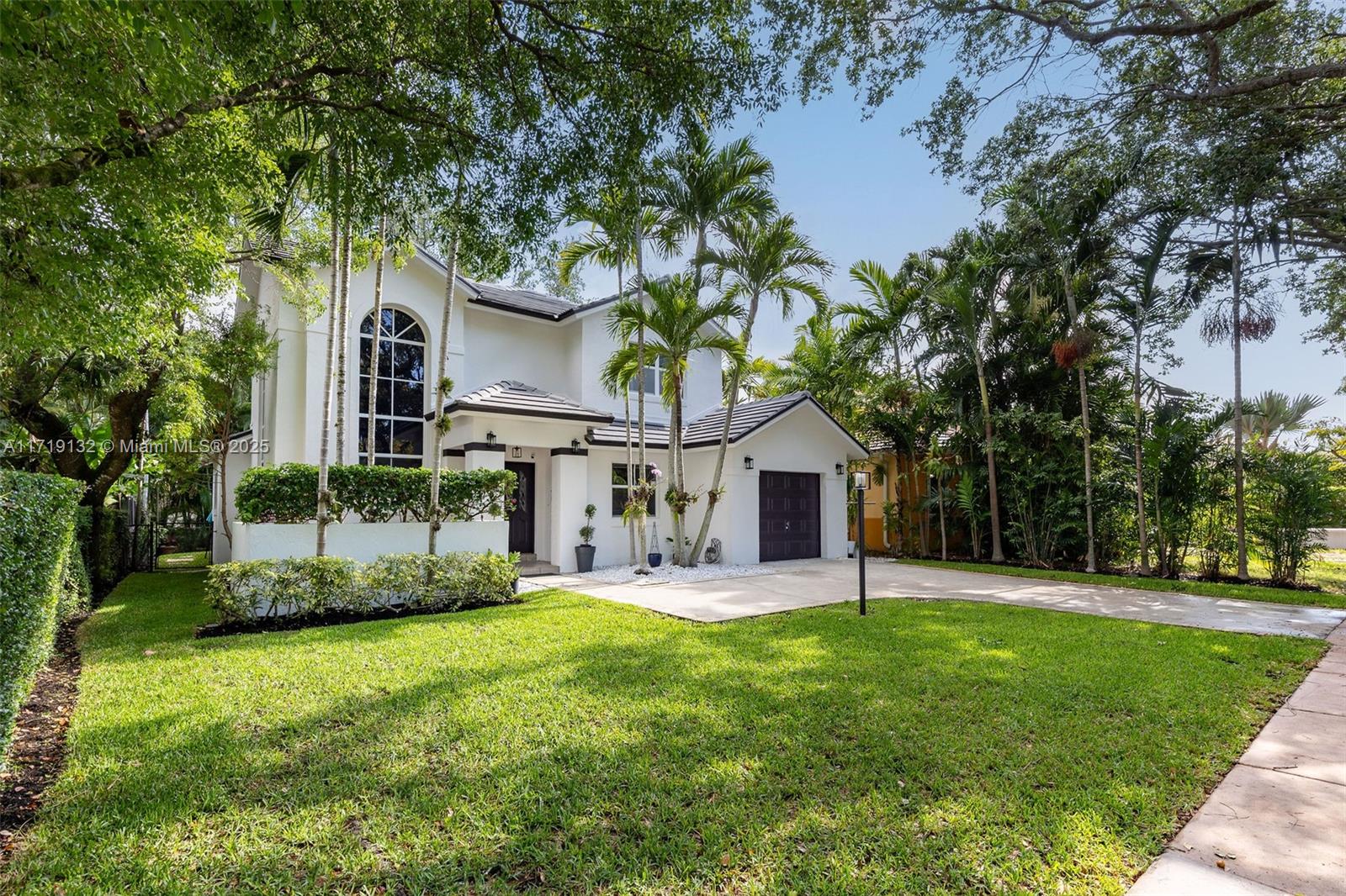 323 S Sarto Ave, Coral Gables, Florida image 1