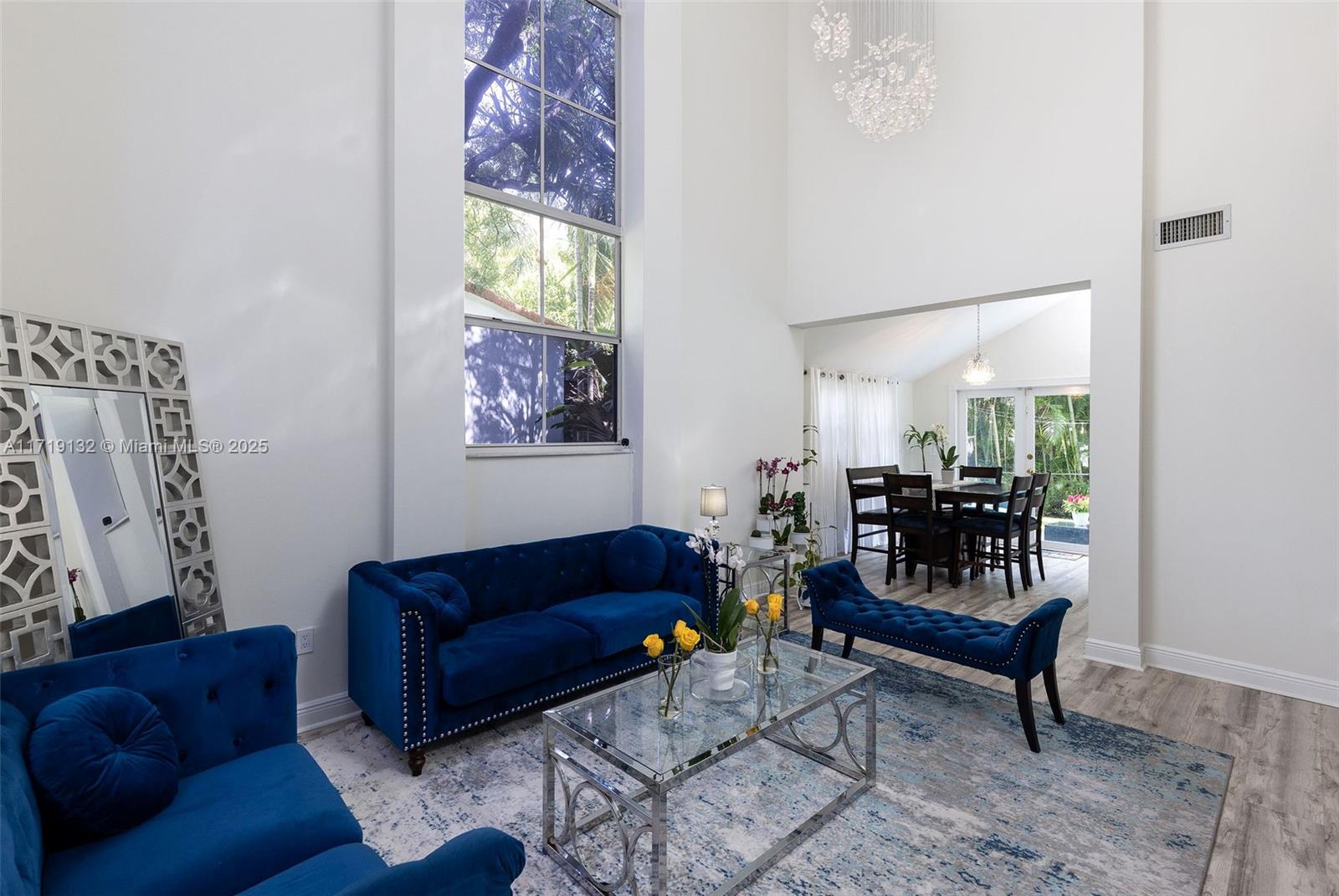 323 S Sarto Ave, Coral Gables, Florida image 5