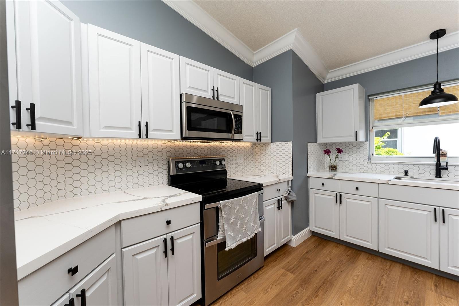 13080 NW 8th Ct, Sunrise, Florida image 31