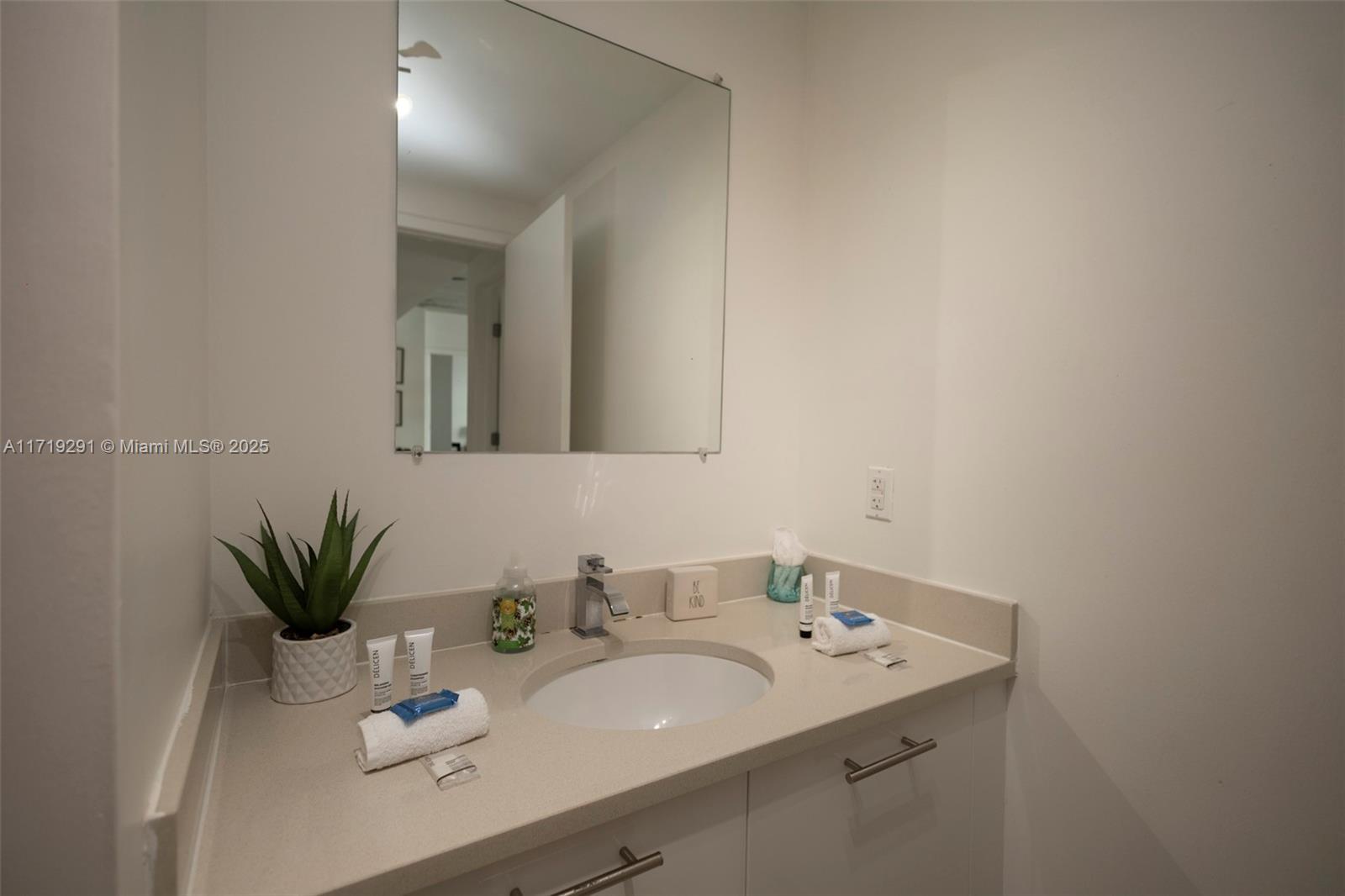 3250 NE 1st Ave #502, Miami, Florida image 35