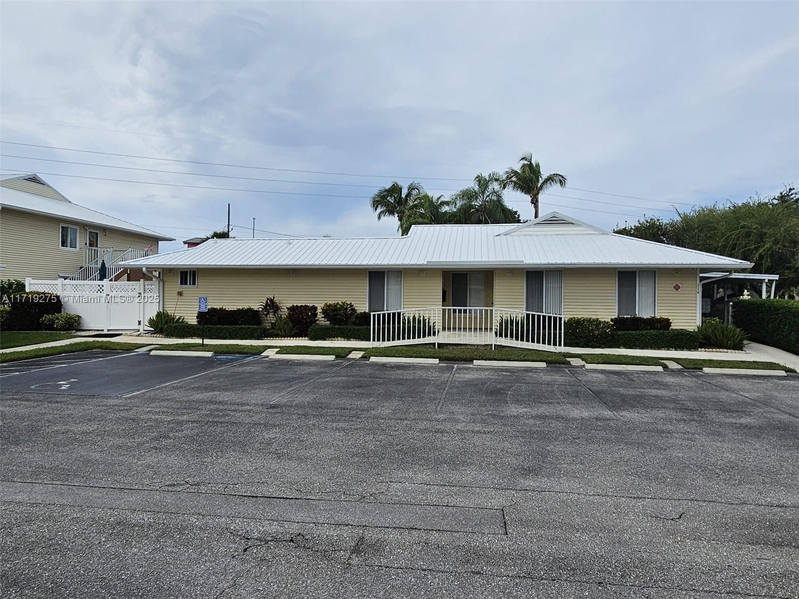 161 SE Village Dr #161, Port St. Lucie, Florida image 21