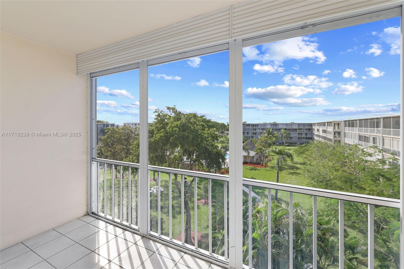 4650 Washington St #504, Hollywood, Florida image 37