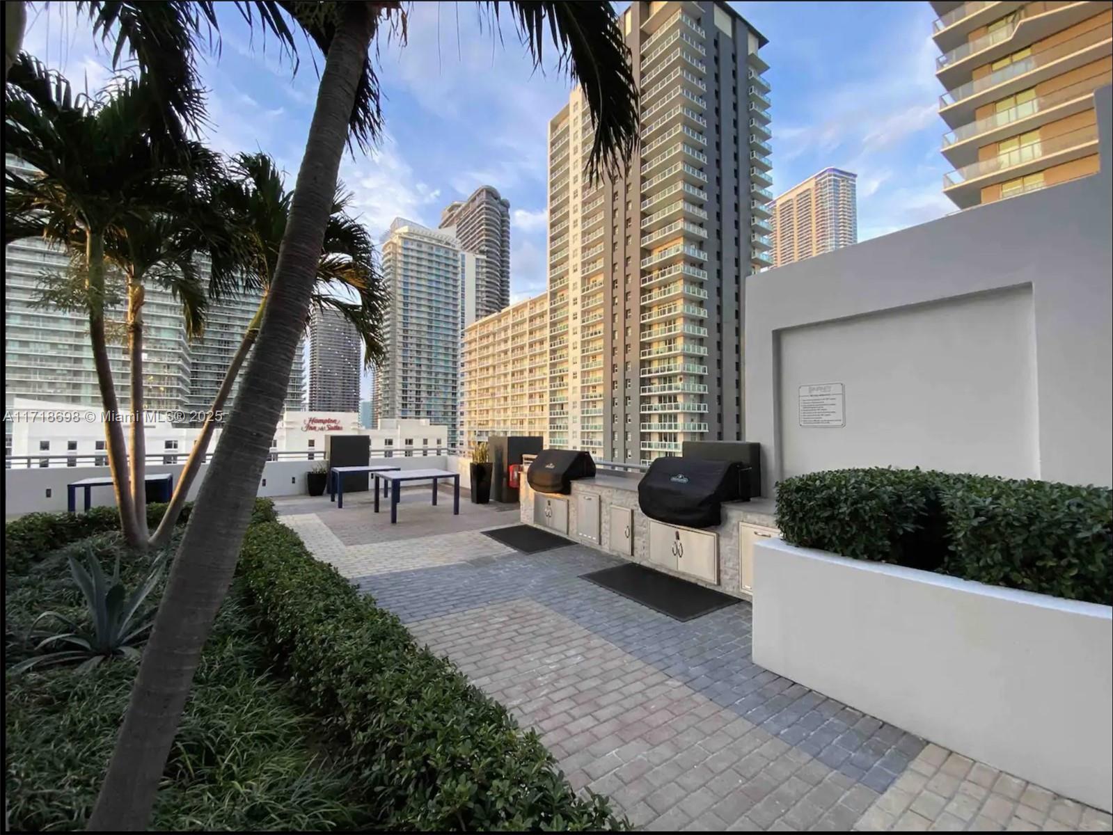 60 SW 13th St #3212, Miami FL 33130