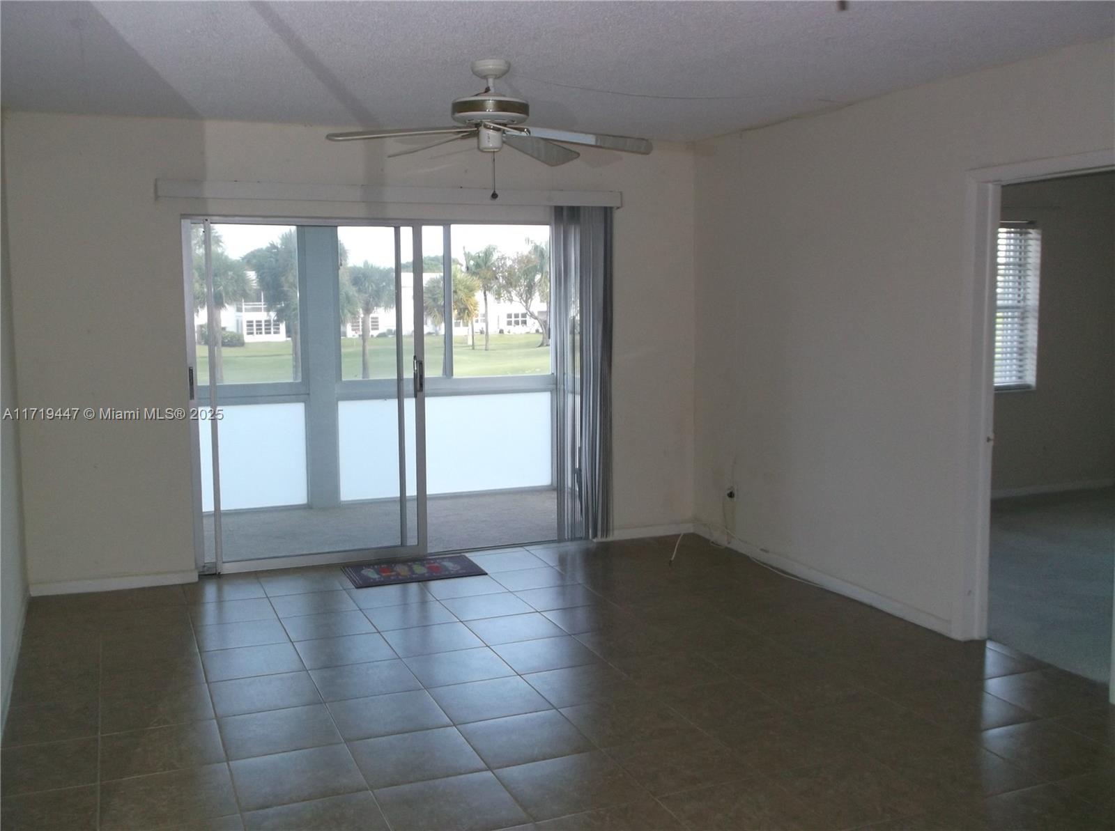 listing main picture