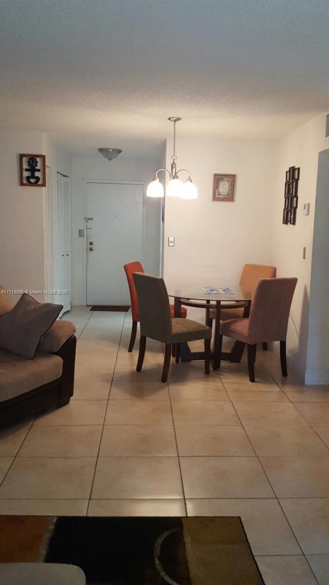 1805 Sans Souci Blvd #423, North Miami, Florida image 2