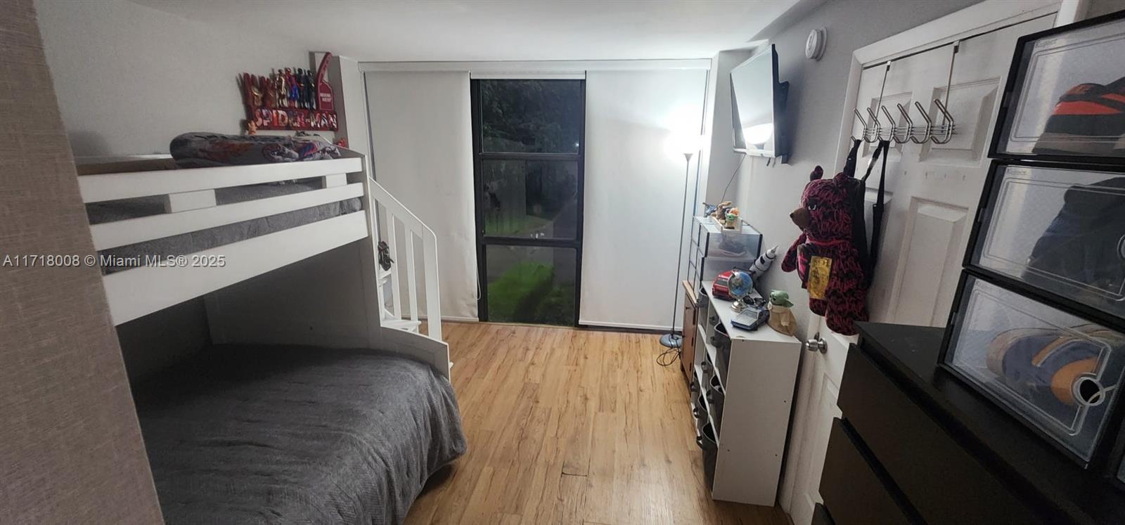 Listing Photo 18