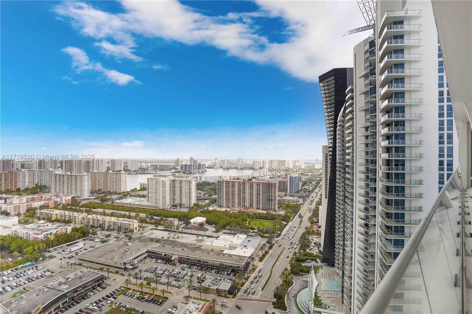 16901 Collins Ave #3403, Sunny Isles Beach, Florida image 23