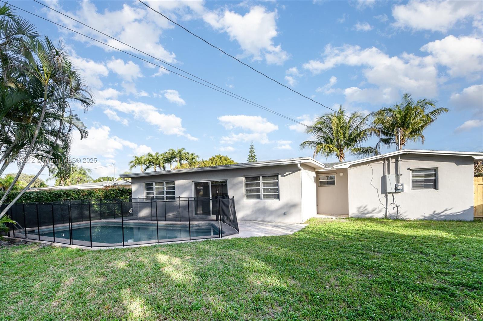 1120 NW 43rd St, Oakland Park, Florida image 16