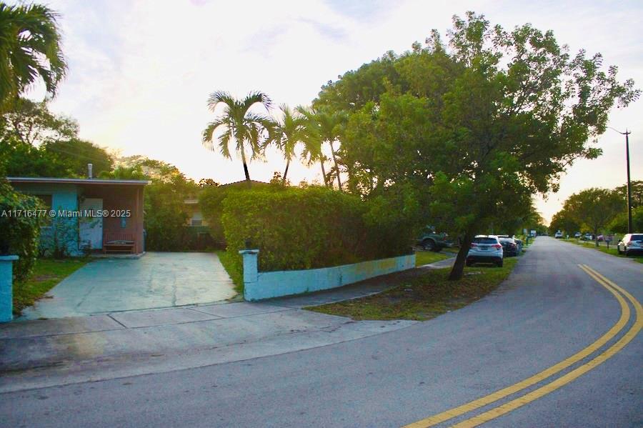 1560 NE 42 St, Pompano Beach, Florida image 2