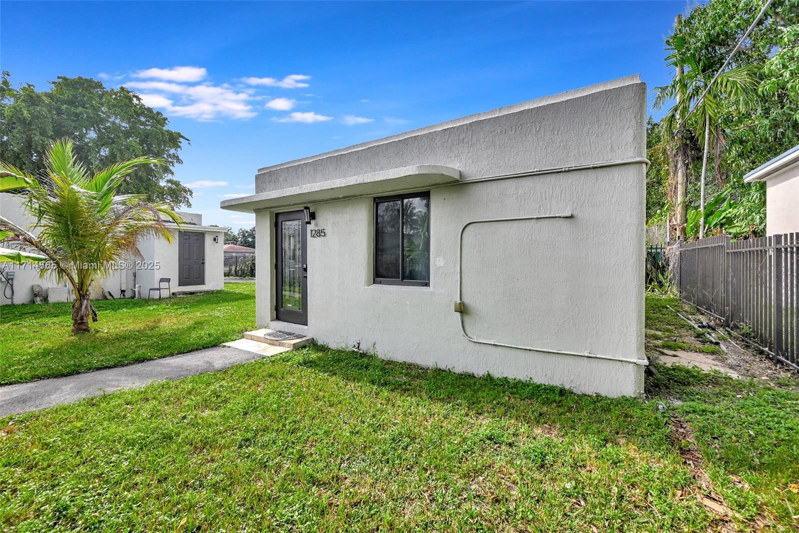 1281 NE 110th St, Miami, Florida image 23