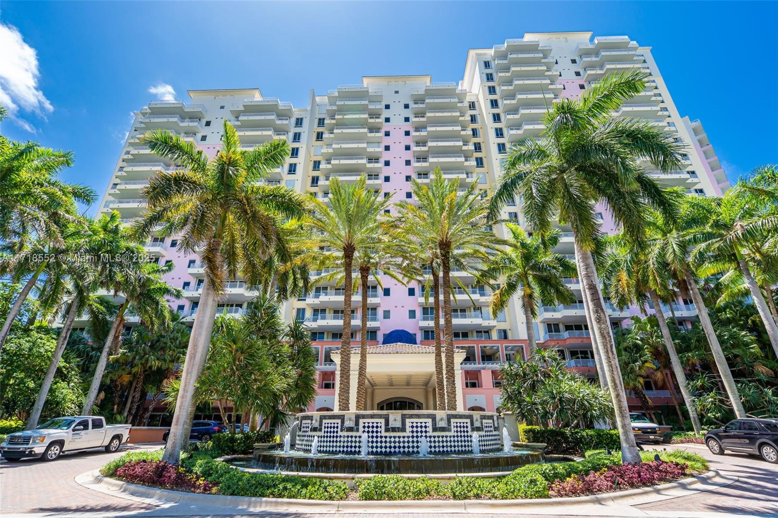 781 Crandon Blvd #106, Key Biscayne, Florida image 15