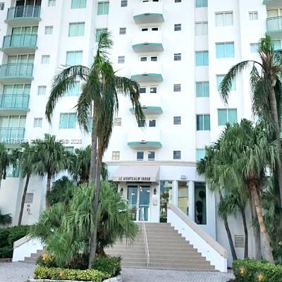 18000 N Bay Rd #501, Sunny Isles Beach, Florida image 1