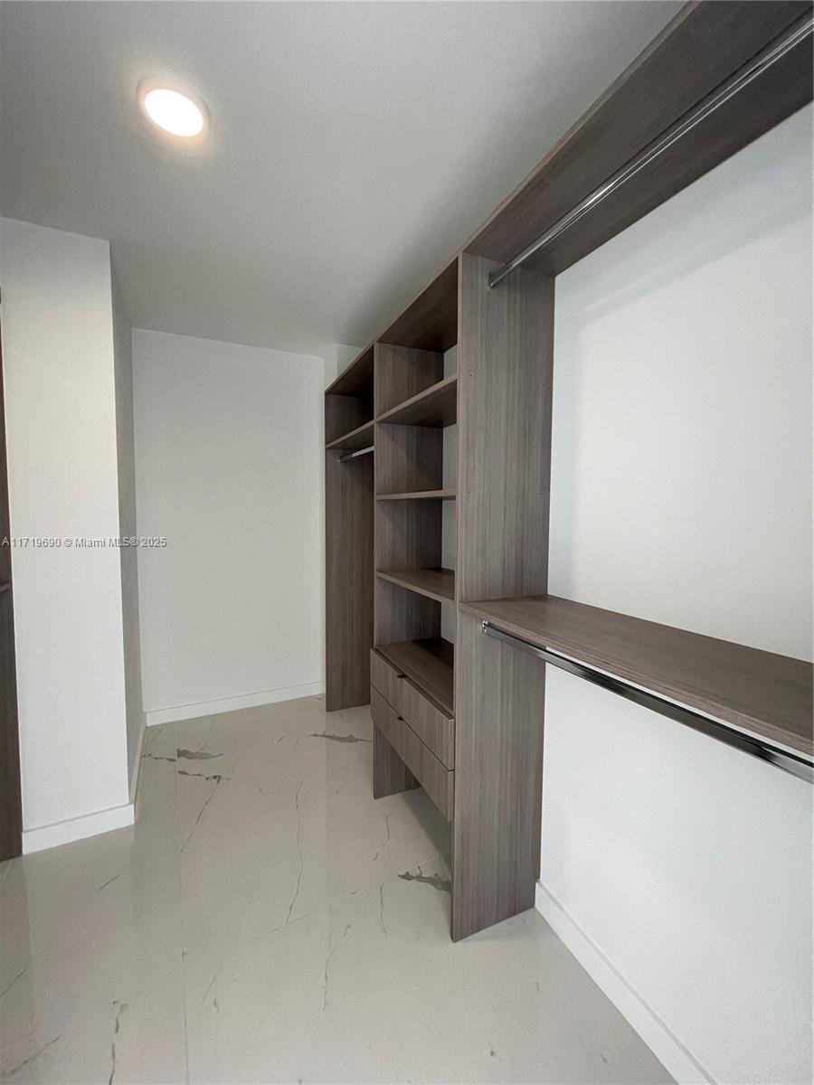 851 NE 1st Ave #2611, Miami FL 33132