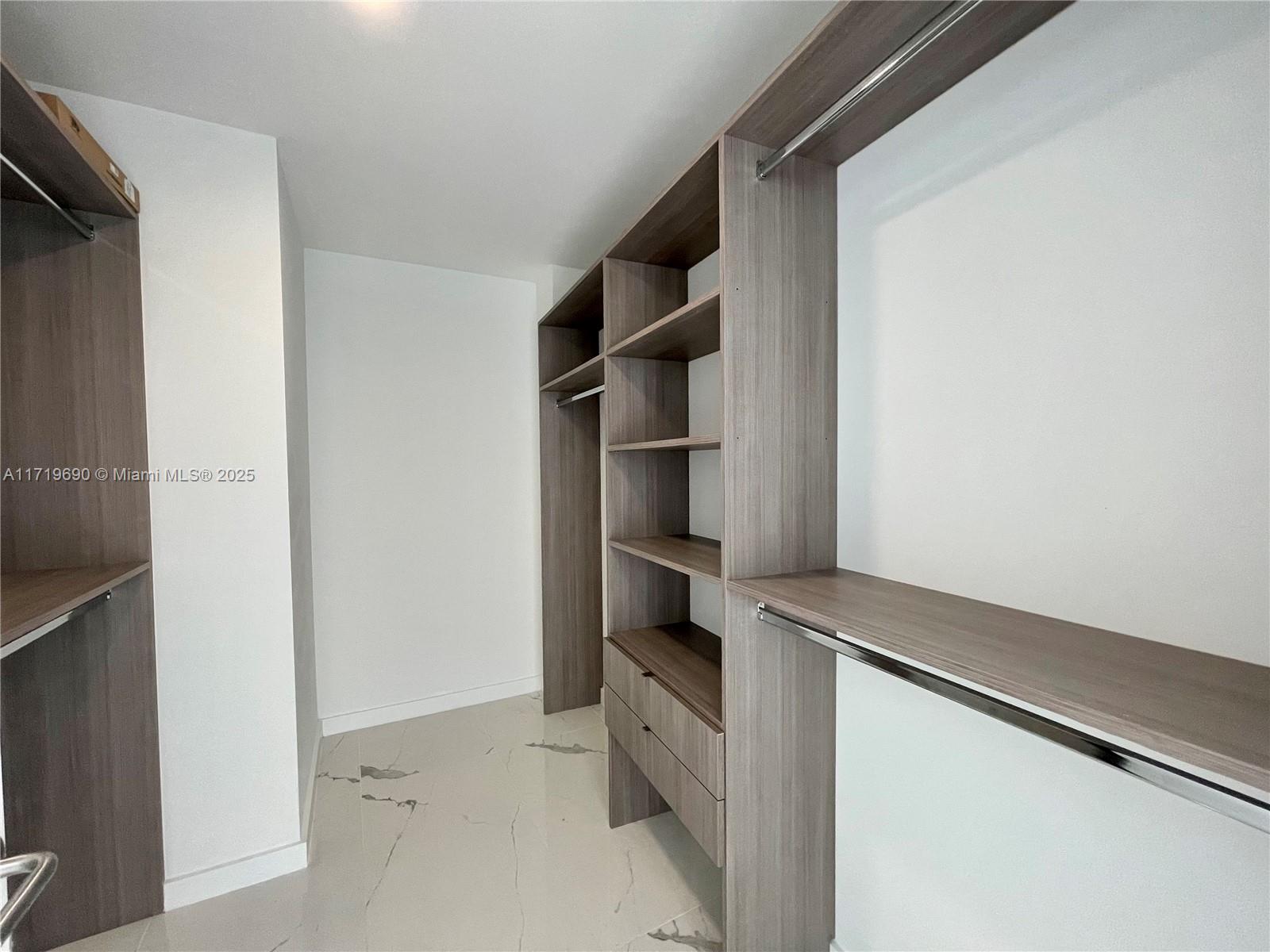 851 NE 1st Ave #2611, Miami FL 33132