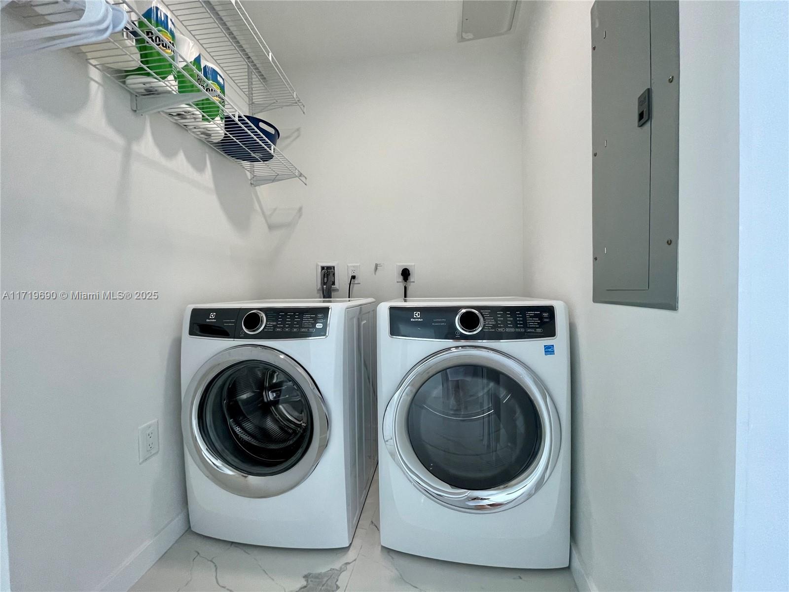 851 NE 1st Ave #2611, Miami FL 33132