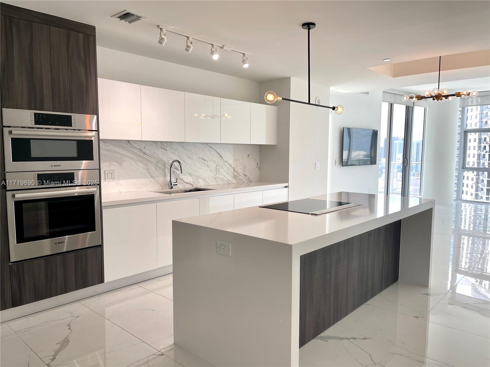 851 NE 1st Ave #2611, Miami FL 33132