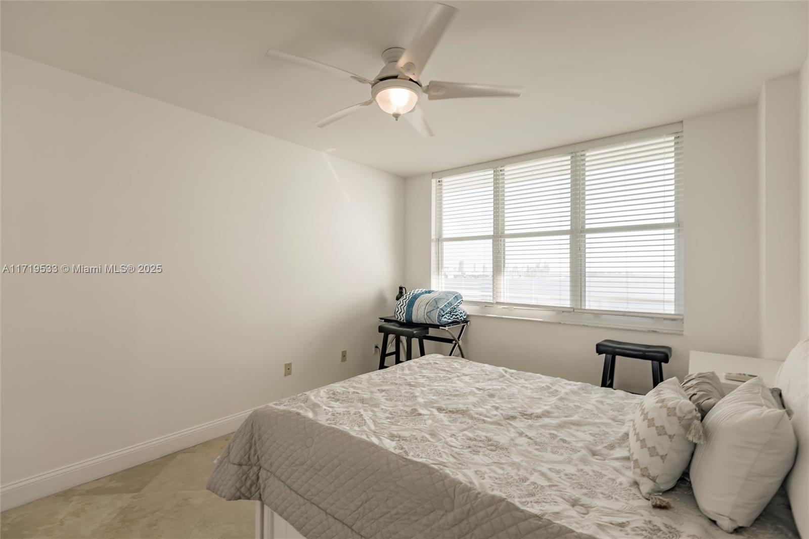 800 Claughton Island Dr #1203, Miami FL 33131