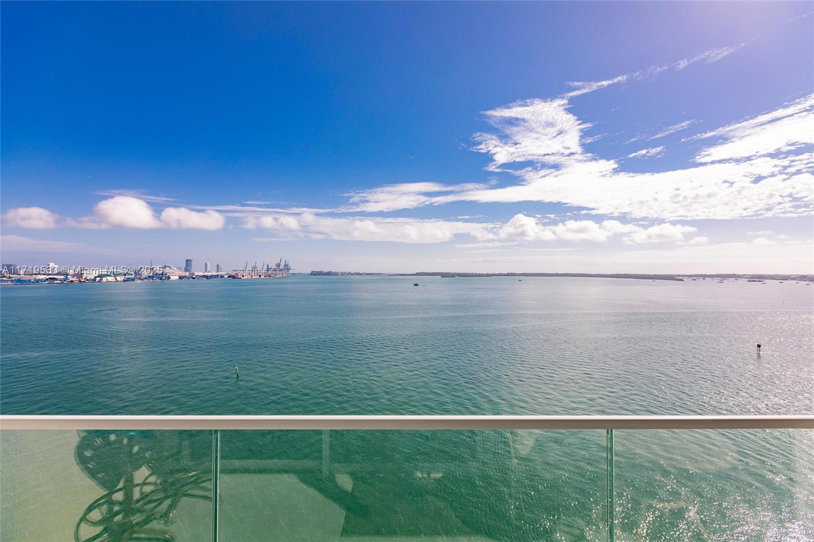 800 Claughton Island Dr #1203, Miami FL 33131