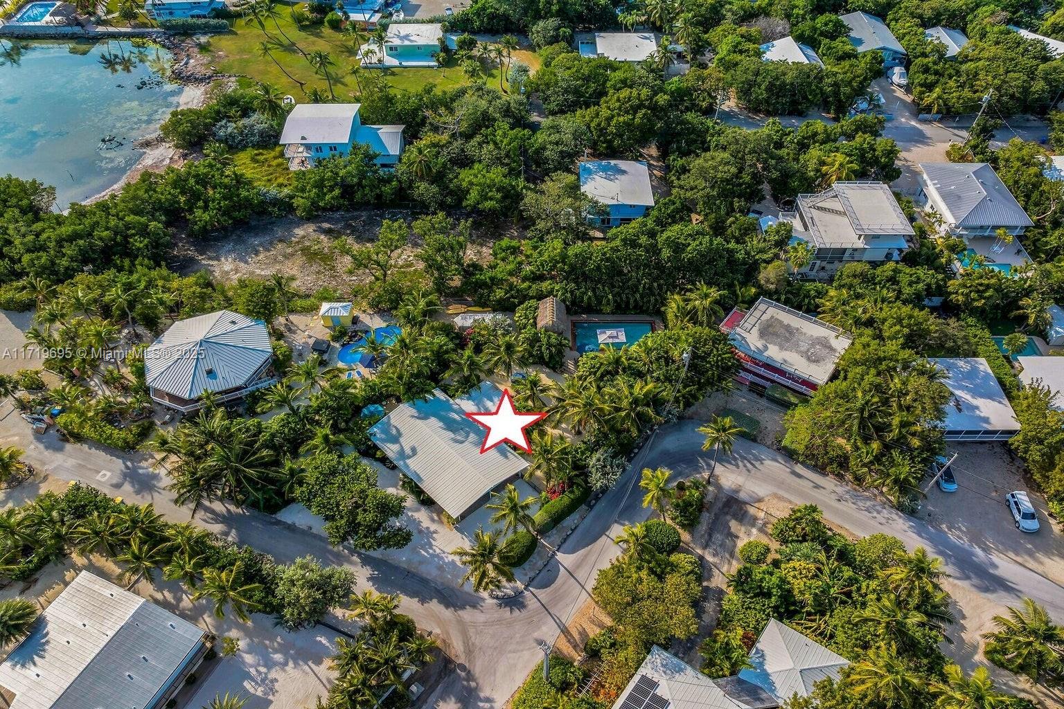 115 Toner Lane, Plantation Key, Florida image 5