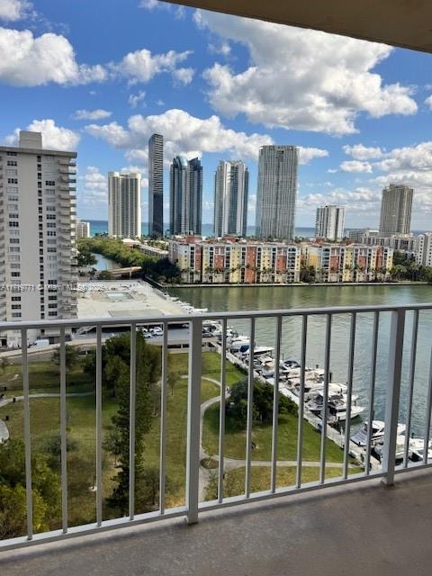 290 174th St #1714, Sunny Isles Beach, Florida image 2