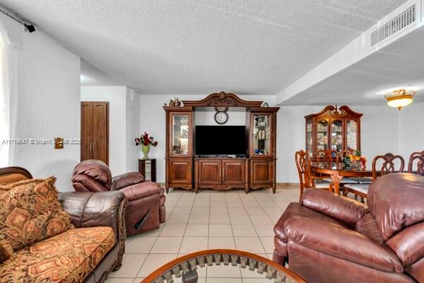 949 W 79th St, Hialeah, Florida image 17